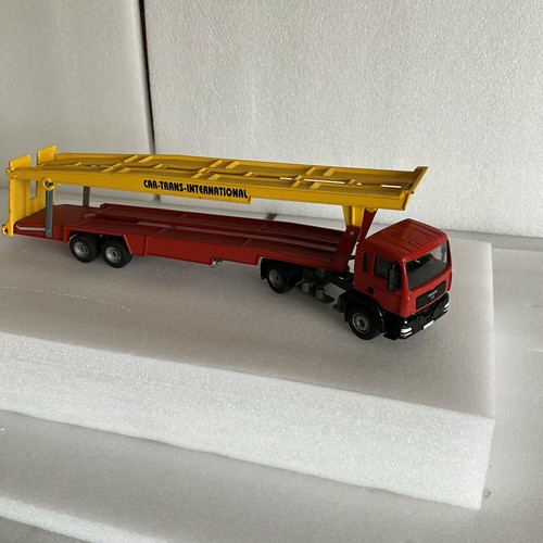 Siku man car - man, transporter