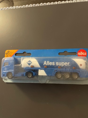 Siku 1626 truck and trailer - 1626,