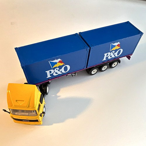 Siku iveco articulated tractor - siku,